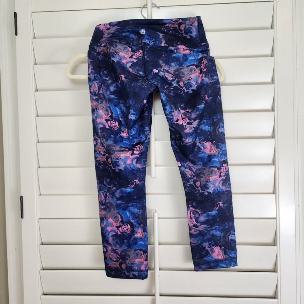 Lululemon Wunder Under Floral Print Capri Leggings